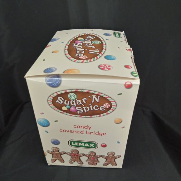 Vintage Christmas Figurine & Box Sugar N Spice Candy Covered Bridge Lemax 2000s - Picture 11 of 12